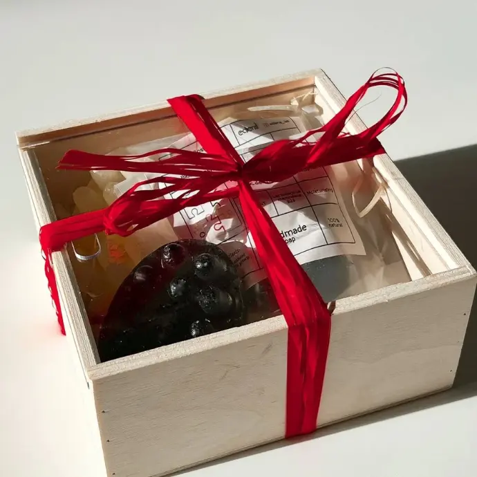 Подарунковий набір з нішевого мила з пробіотиком для всіх типів шкіри